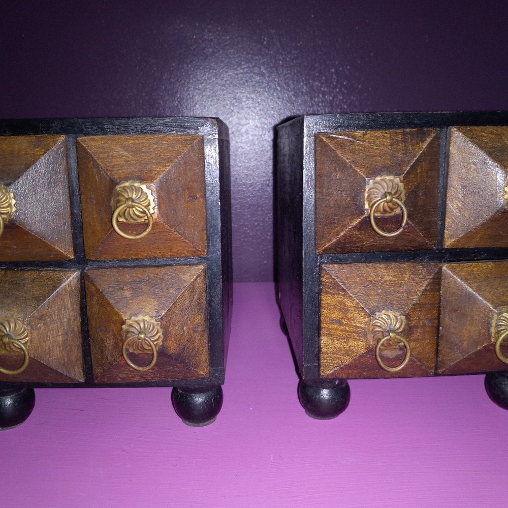 Cubed Wooden Jewelry Box